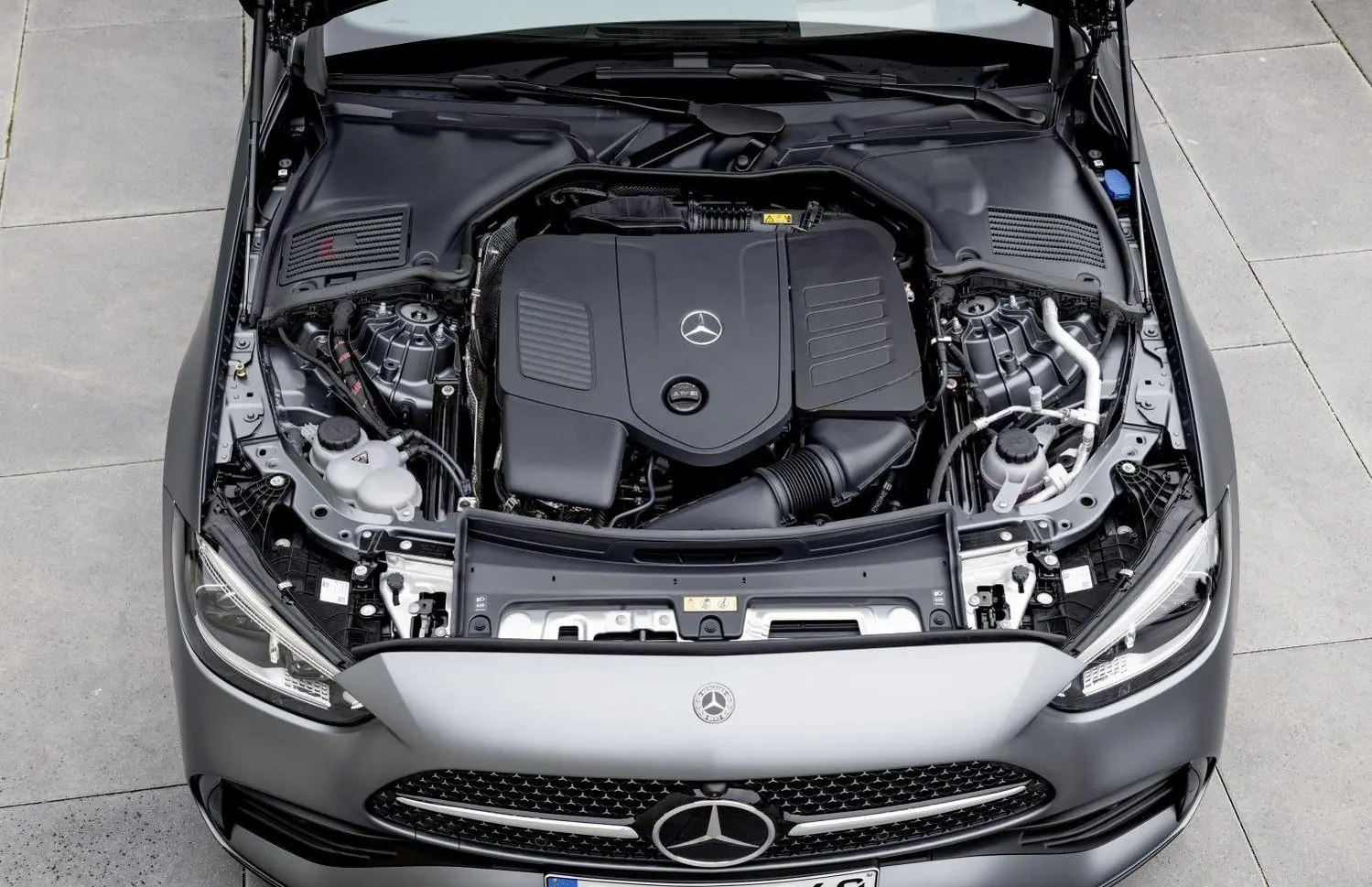 Mercedes-Benz C-class (W206)-10