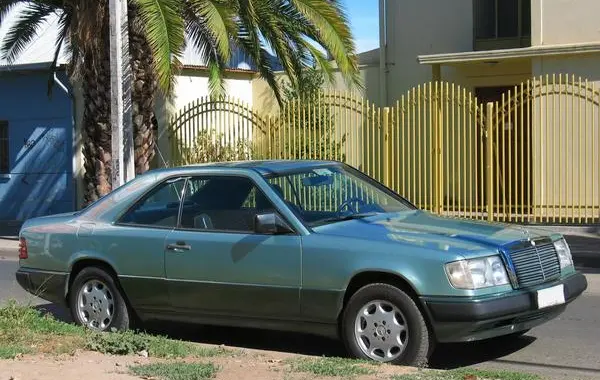 Mercedes-Benz C124-1