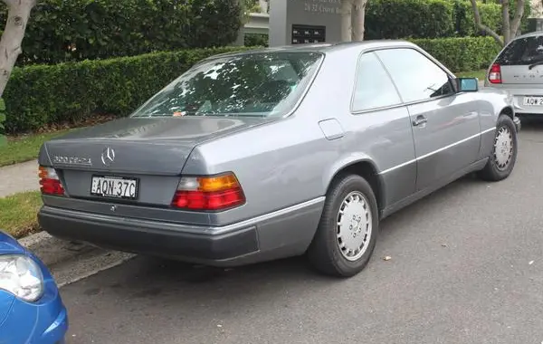 Mercedes-Benz C124-0