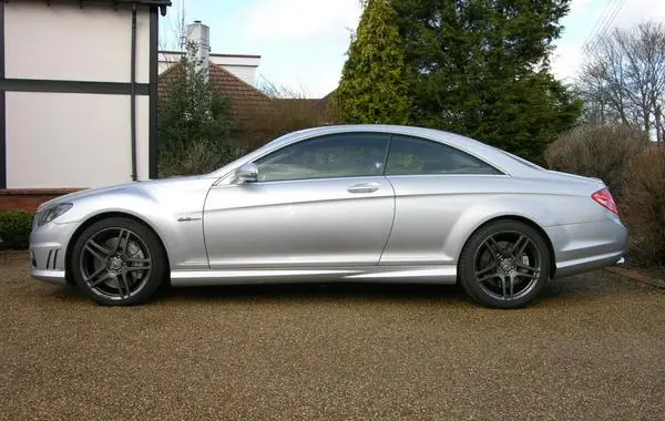 Mercedes-Benz CL (C216)-1