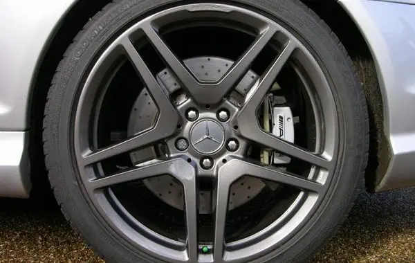 Mercedes-Benz CL (C216)-6