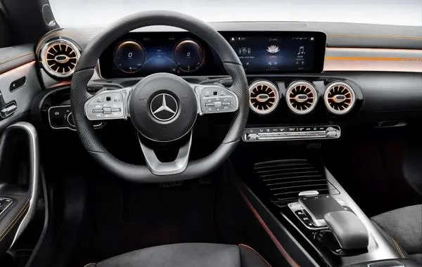Mercedes-Benz CLA Coupe (C118)-2
