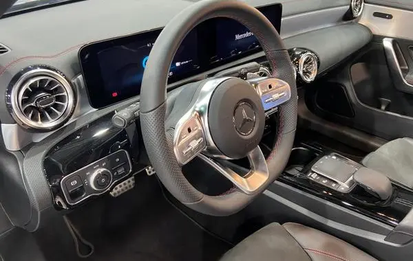 Mercedes-Benz CLA Shooting Brake (X118)-6