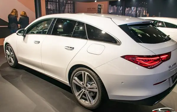 Mercedes-Benz CLA Shooting Brake (X118)-3