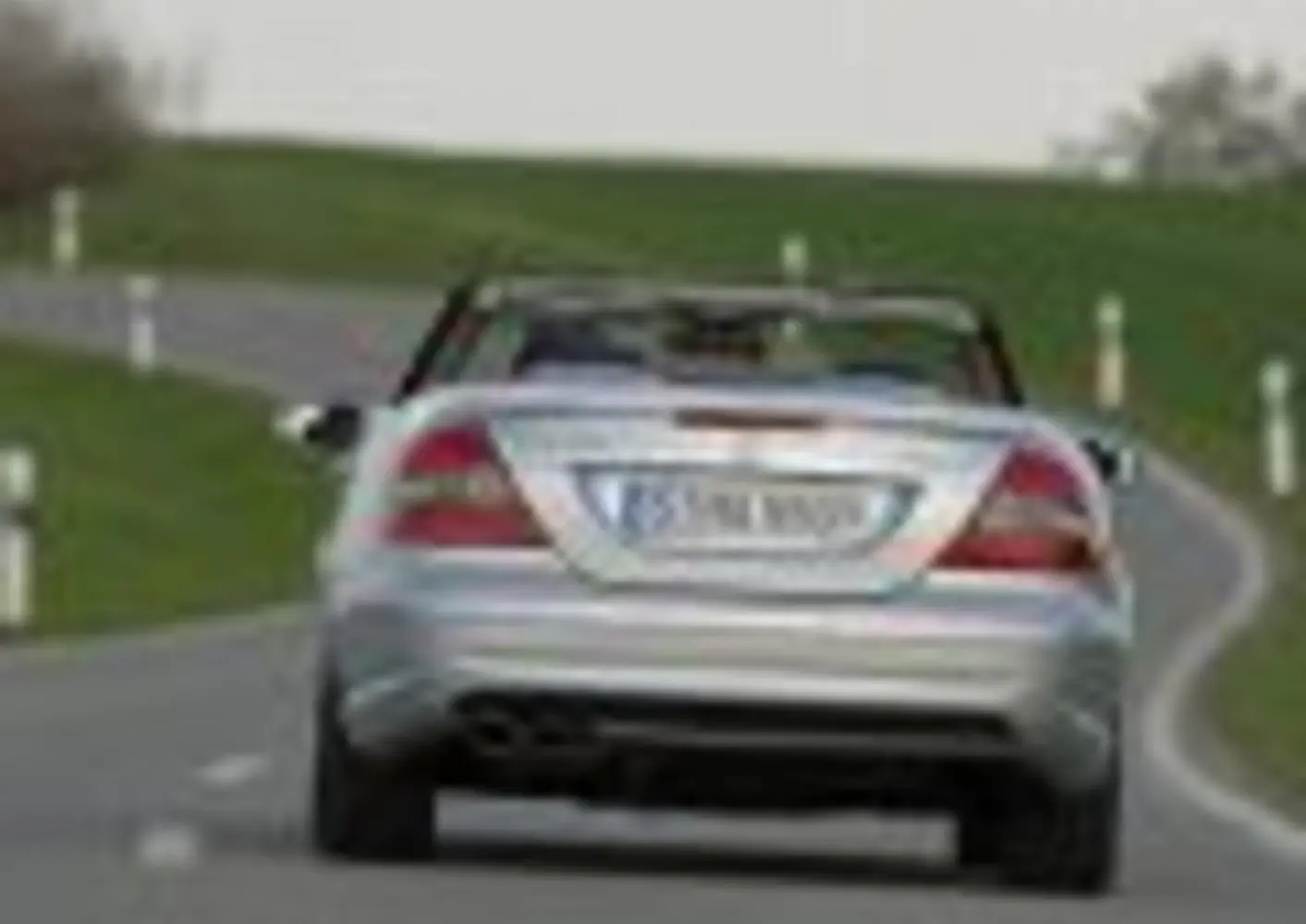 Mercedes-Benz CLK (A209, facelift 2005)-1