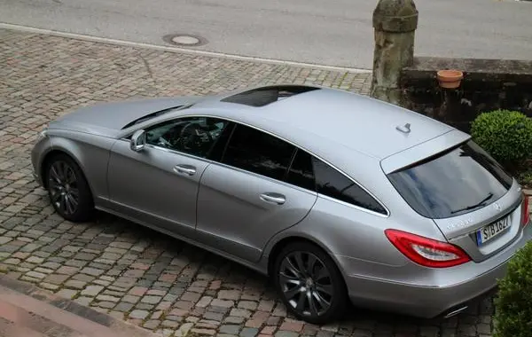 Mercedes-Benz CLS Shooting Brake (X218)-1