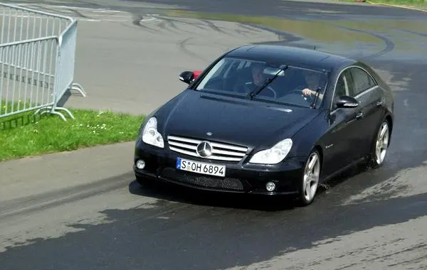 Mercedes-Benz CLS coupe (C219)-11