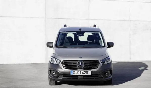Mercedes-Benz Citan II Tourer (W420)-0