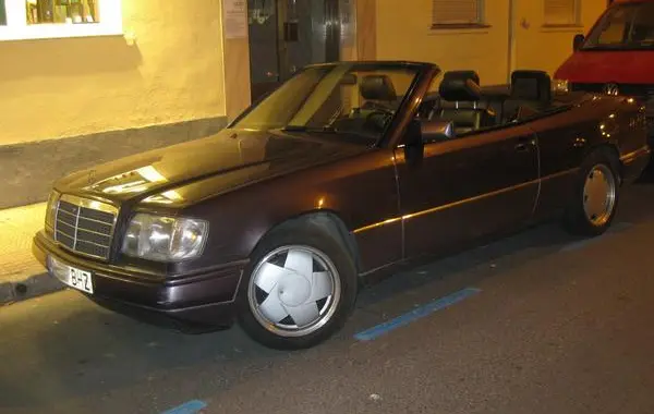 Mercedes-Benz E-Класс Cabrio (A124)-4