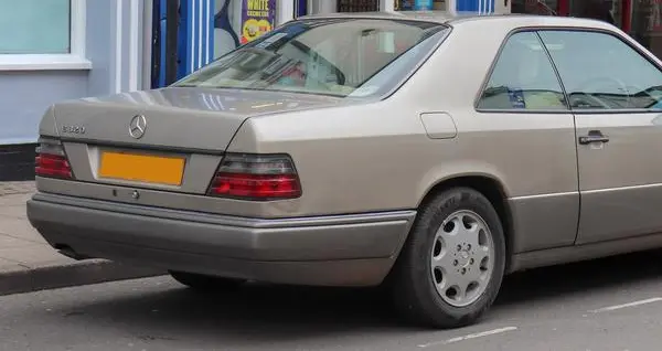 Mercedes-Benz E-Класс Coupe (C124)-7