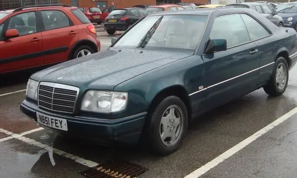 Mercedes-Benz E-Класс Coupe (C124)-8