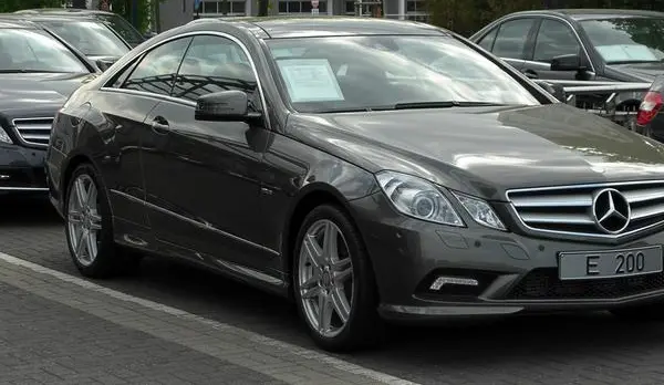Mercedes-Benz E-Класс Coupe (C207)-1