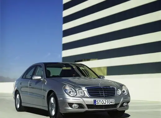 Mercedes-Benz E-Класс (W211, facelift 2006)