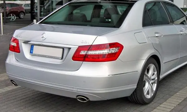 Mercedes-Benz E-Класс (W212)-3