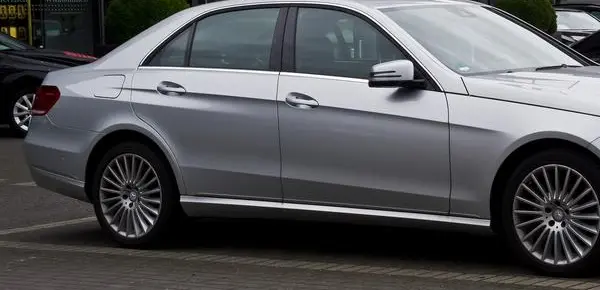 Mercedes-Benz E-Класс (W212, facelift 2013)-1