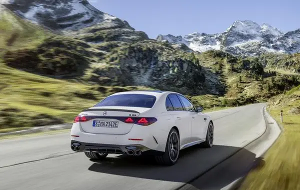 Mercedes-Benz E-Класс (W214)-6