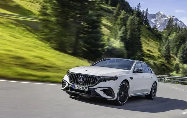 Mercedes-Benz E-Класс (W214)-5