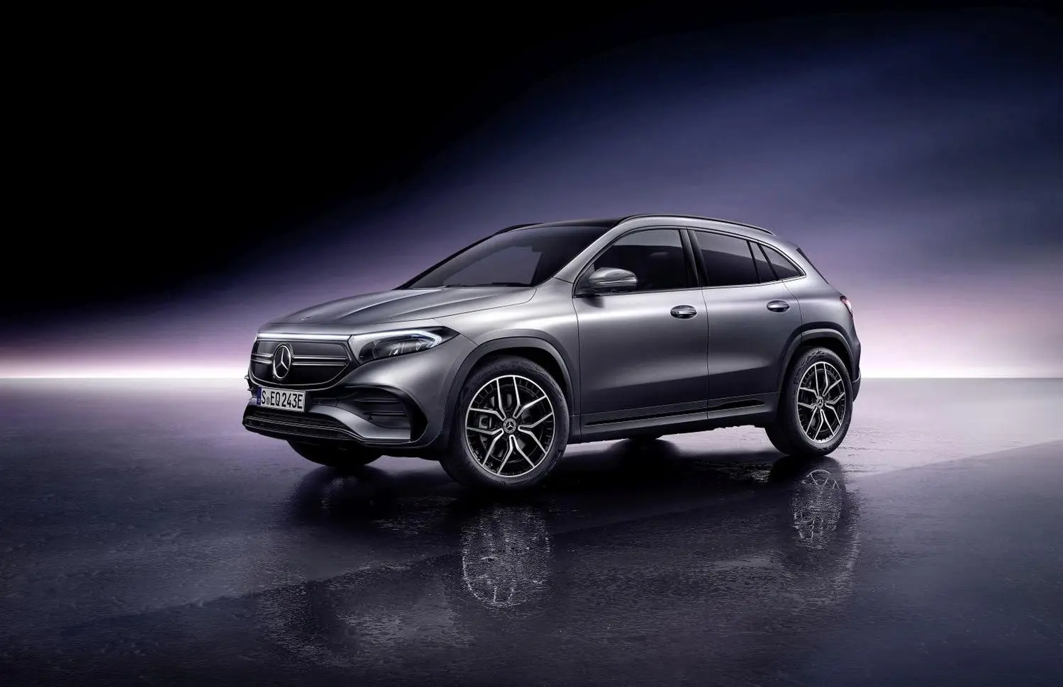 Mercedes-Benz EQA (H243)-6
