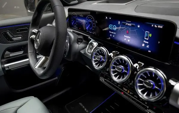 Mercedes-Benz EQB (X243, facelift 2023)-8