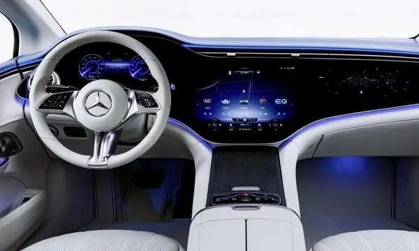 Mercedes-Benz EQE (V295)-2