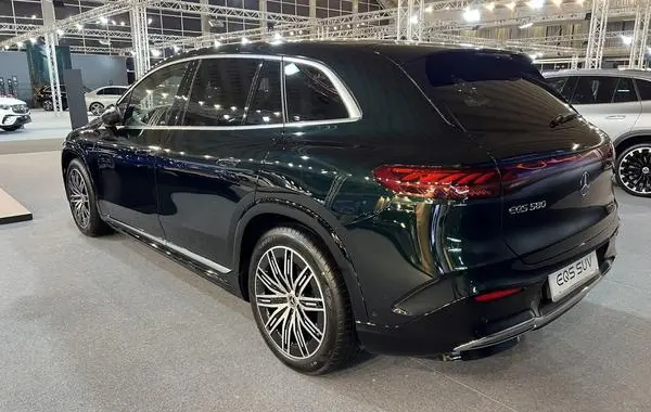 Mercedes-Benz EQS SUV (X296)-8
