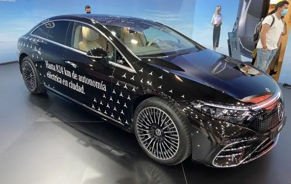 Mercedes-Benz EQS (V297)