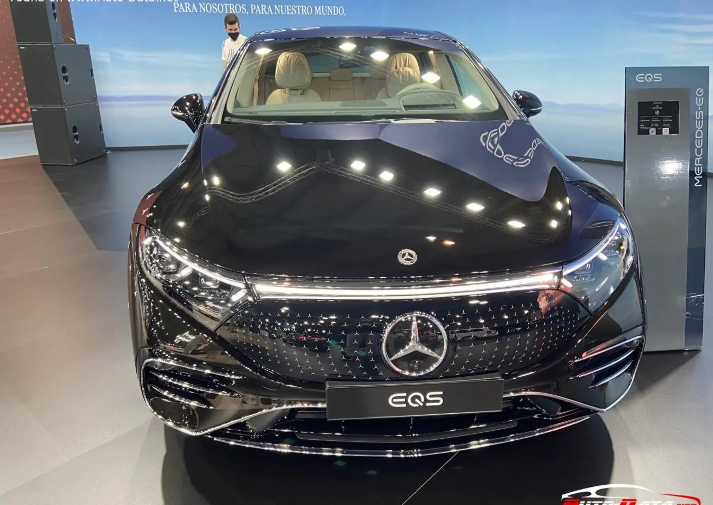 Mercedes-Benz EQS (V297)-5