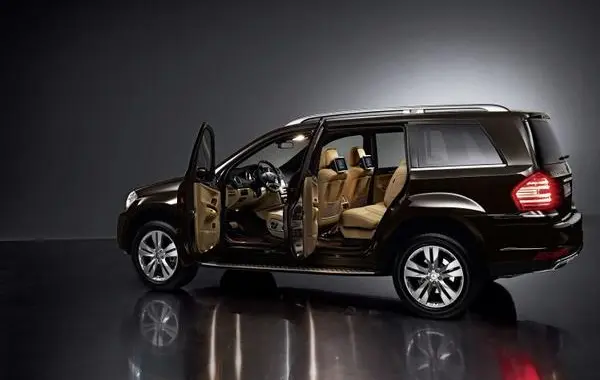 Mercedes-Benz GL (X164 facelift 2009)-4