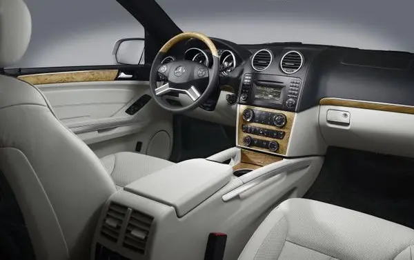 Mercedes-Benz GL (X164 facelift 2009)-1
