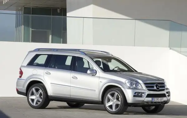 Mercedes-Benz GL (X164 facelift 2009)-7