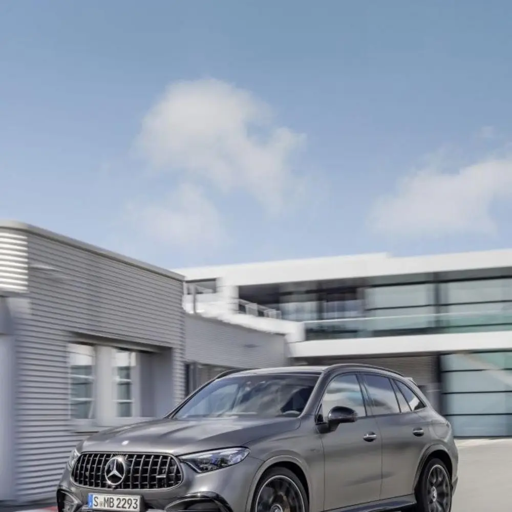 Mercedes-Benz GLC SUV (X254)-8