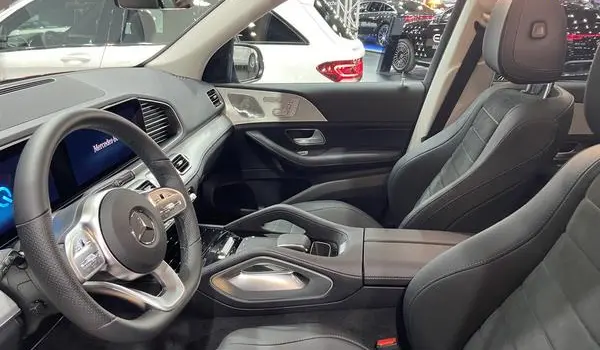 Mercedes-Benz GLE SUV (V167)-4