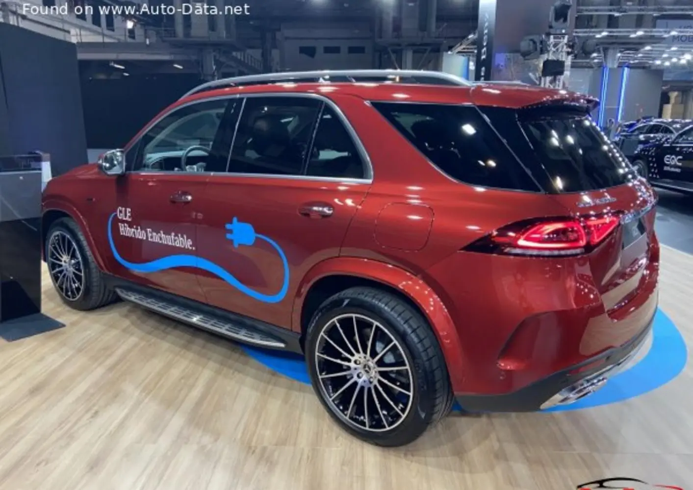 Mercedes-Benz GLE SUV (V167)-3