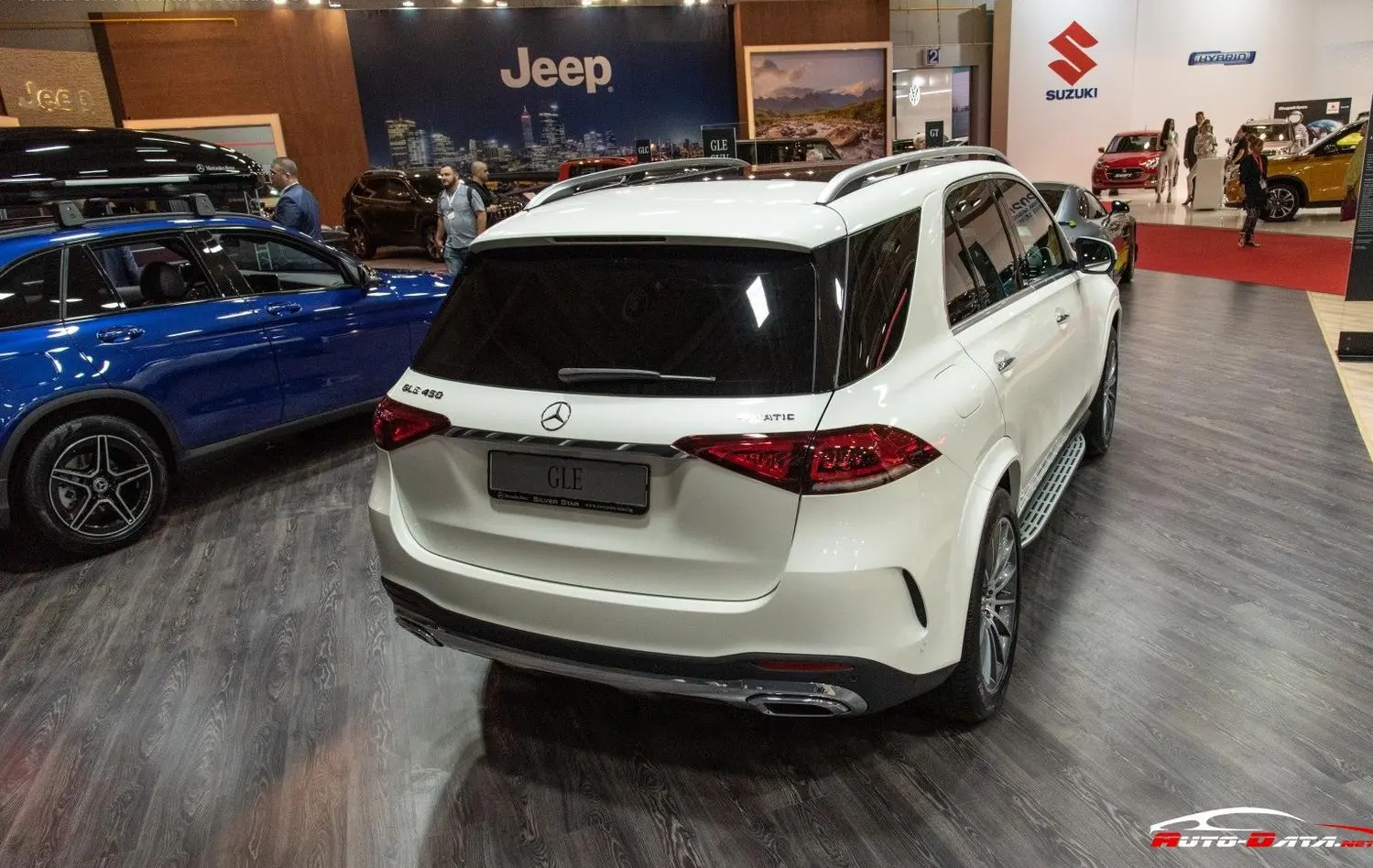 Mercedes-Benz GLE SUV (V167)-3