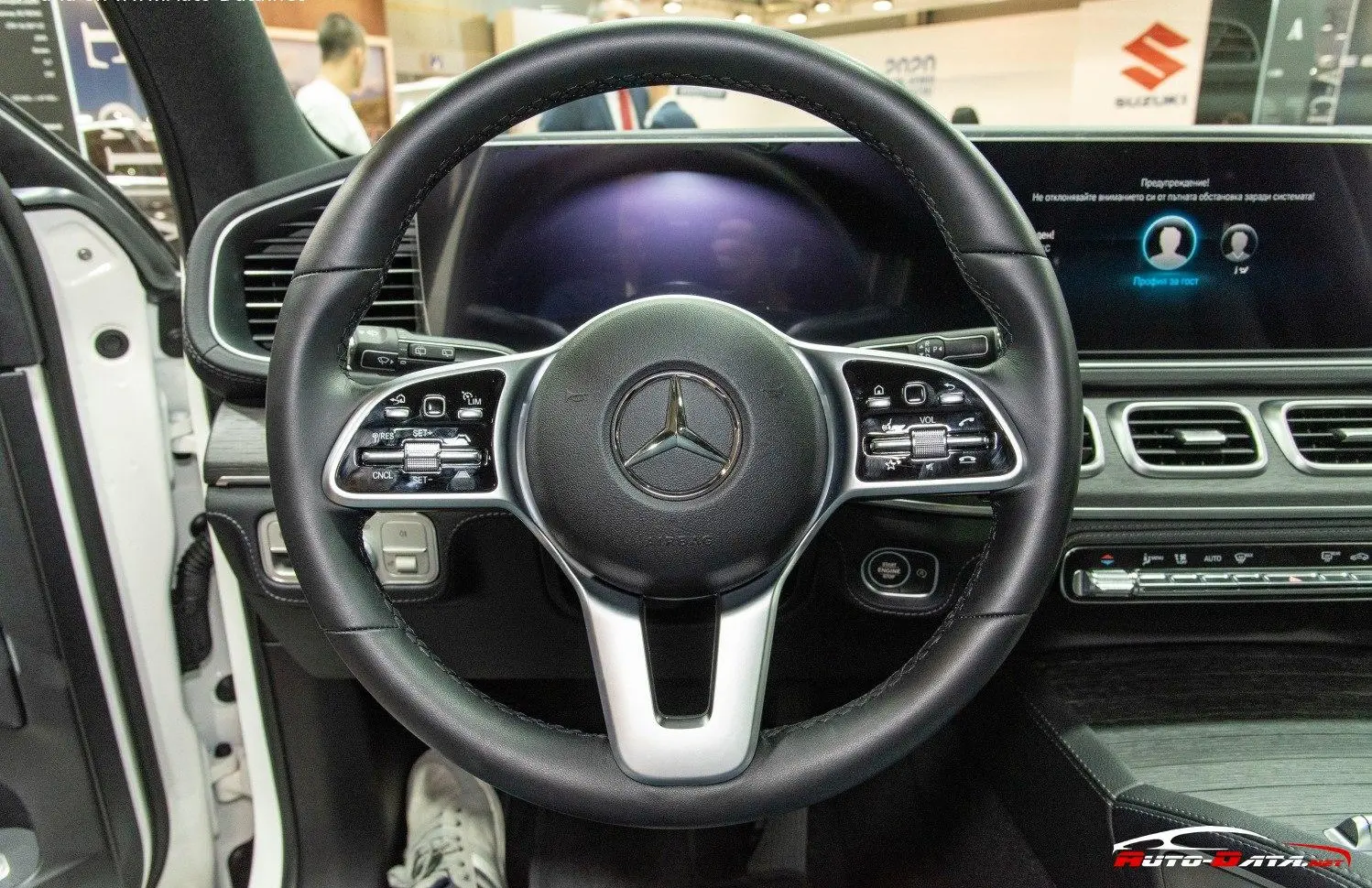 Mercedes-Benz GLE SUV (V167)-10