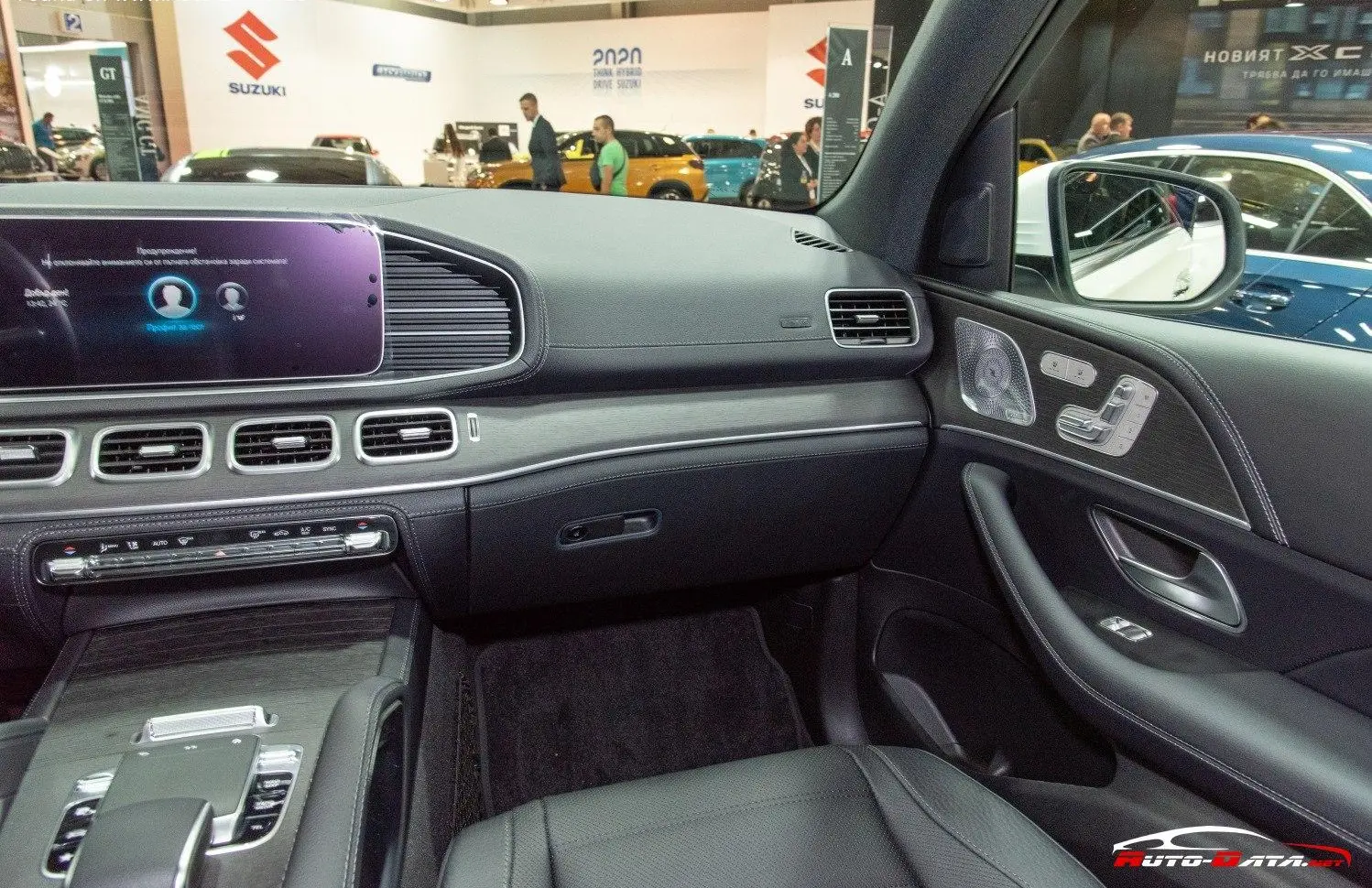 Mercedes-Benz GLE SUV (V167)-13
