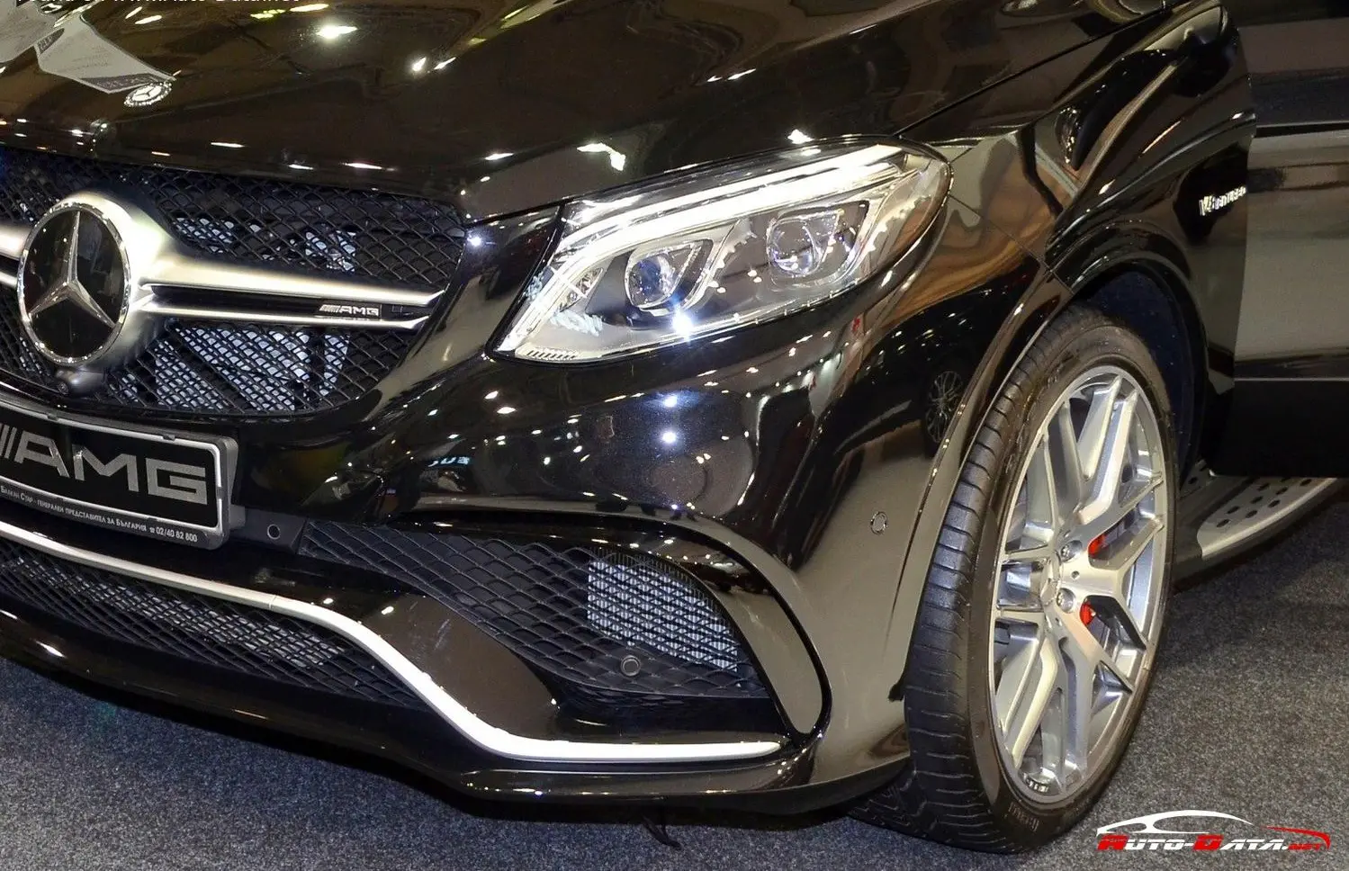 Mercedes-Benz GLE SUV (W166)-3