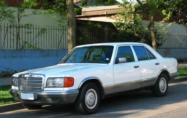 Mercedes-Benz S-Класс SE (W126)