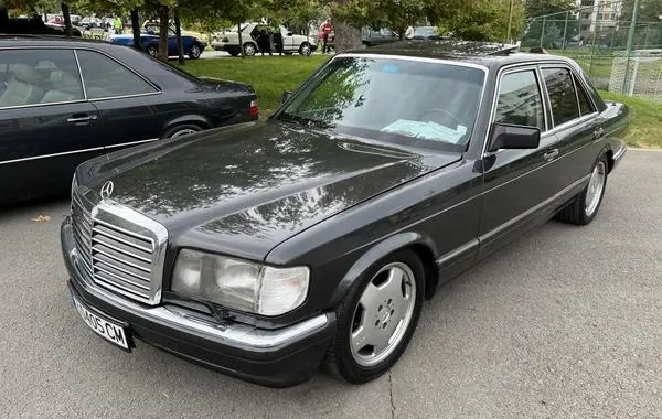 Mercedes-Benz S-Класс SE (W126)-1
