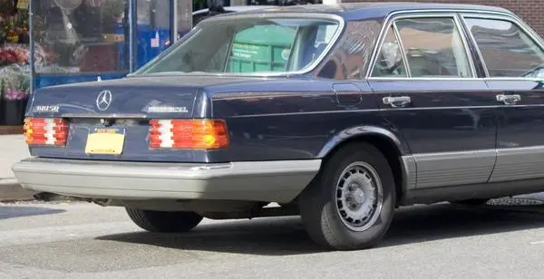 Mercedes-Benz S-Класс SE (W126)-9