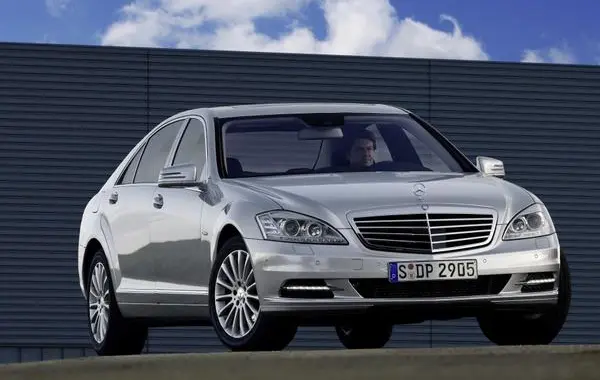 Mercedes-Benz S-Класс (W221, facelift 2009)-3