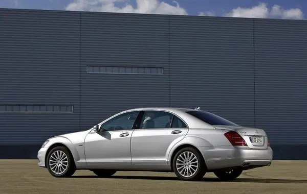 Mercedes-Benz S-Класс (W221, facelift 2009)-6