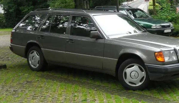 Mercedes-Benz S124-2