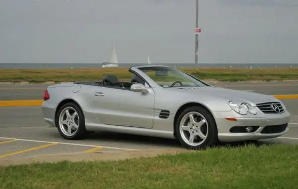 Mercedes-Benz SL (R230)