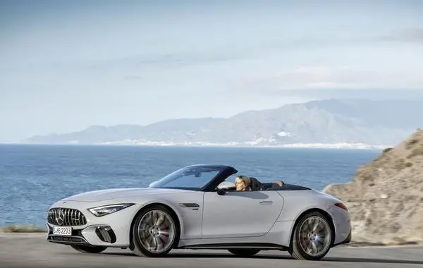 Mercedes-Benz SL (R232)-4