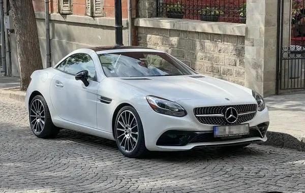 Mercedes-Benz SLC (R172 facelift 2016)-8