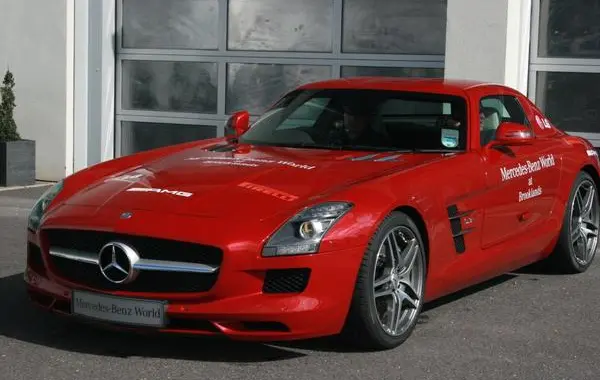 Mercedes-Benz SLS AMG Coupe (C197)-2
