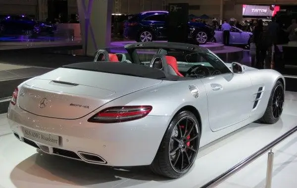 Mercedes-Benz SLS AMG Roadster (R197)-4