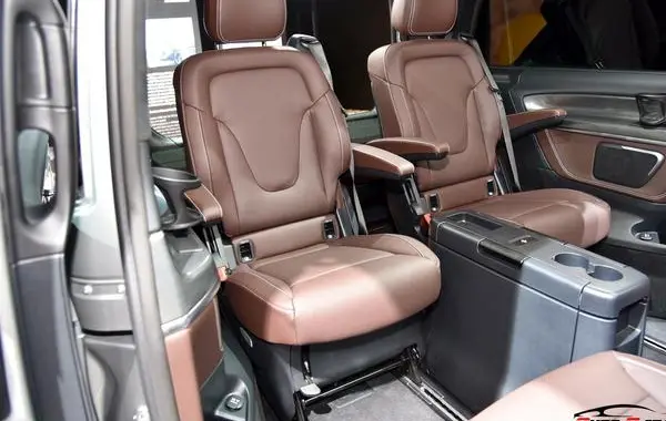 Mercedes-Benz V-Класс (V447)-6