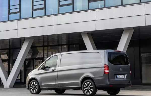 Mercedes-Benz Vito (W447, facelift 2020) Panel Van Long-3